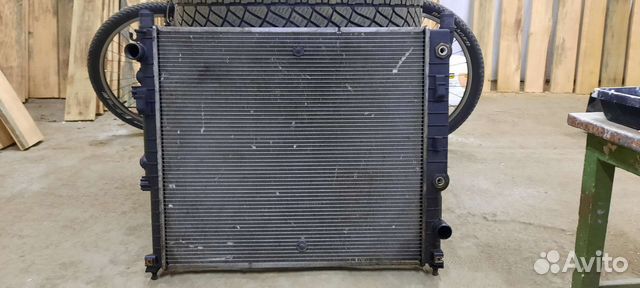 Радиатор системы охлаждения на мерседес мл 400