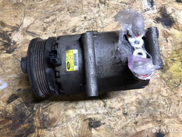 Компрессор кондиционера Ford Focus / C-Max 2 1.8