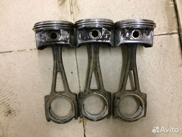 Поршень с шатуном Opel Z12XEP