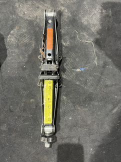 Домкрат Audi A8 D4