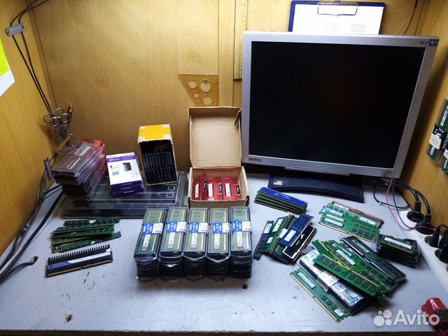 Оперативная память в ассортименте ddr2 ddr3 ddr4