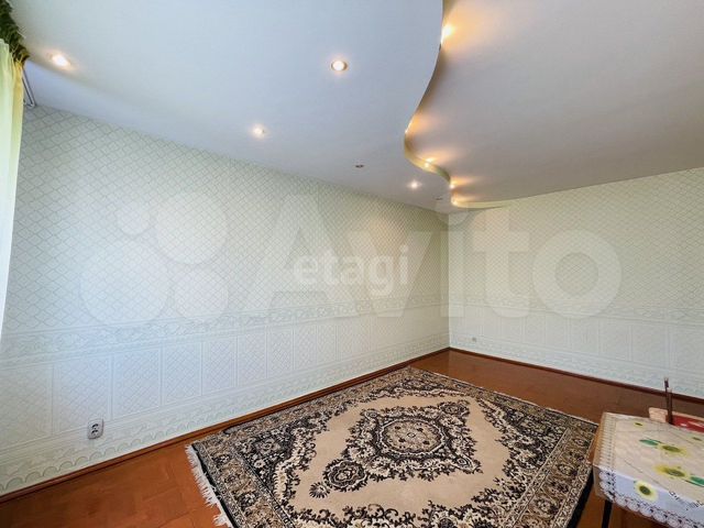 4-к. квартира, 86 м², 5/5 эт.