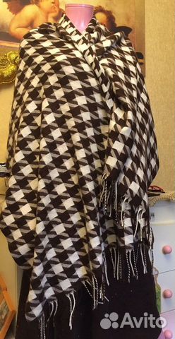 Теплые кашемировые платки и палантины