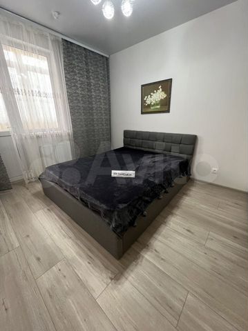 1-к. квартира, 43 м², 7/18 эт.