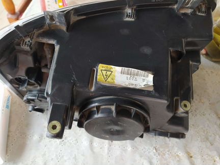 Фара передняя левая на Рендж Ровер 3 (L322)