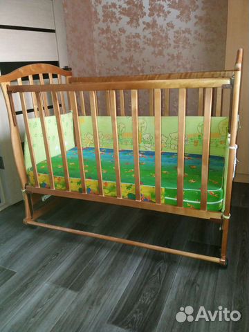 Кроватка детская
