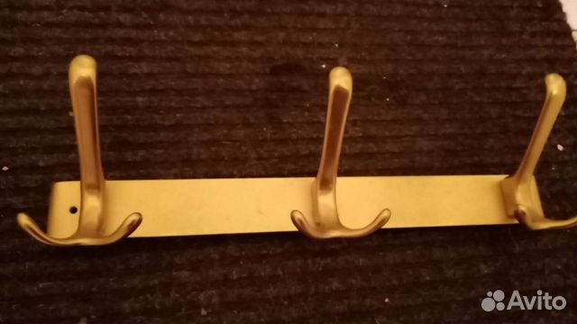 Вешалка для одежды настенная