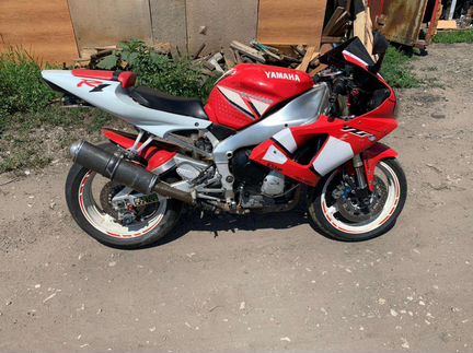 Yamaha YZF R1 2001 в разборе