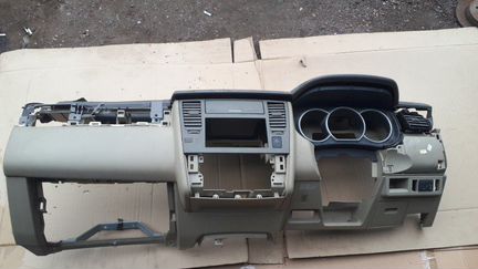 Панель приборов Nissan Tiida Latio DBA-SC11 HR15DE