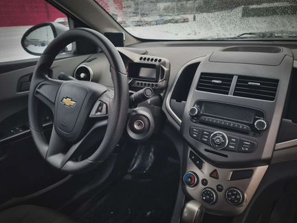 Chevrolet Aveo 1.6 AT, 2012, 58 990 км