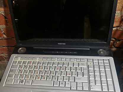 Ноутбук Toshiba P200