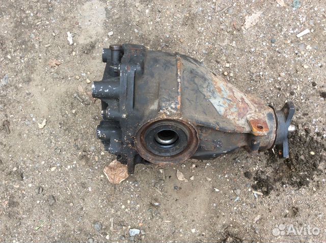 Редуктор задний Mercedes w220, 3,5 3,7