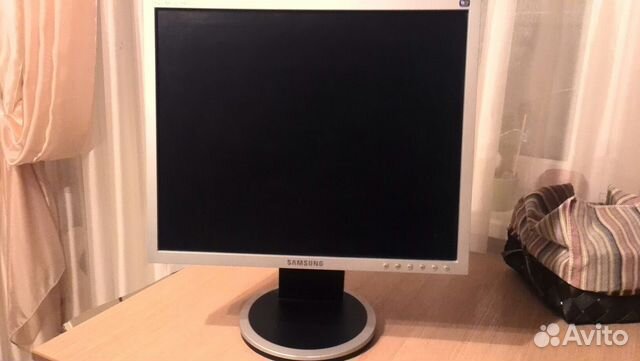 Продам Монитор. samsung