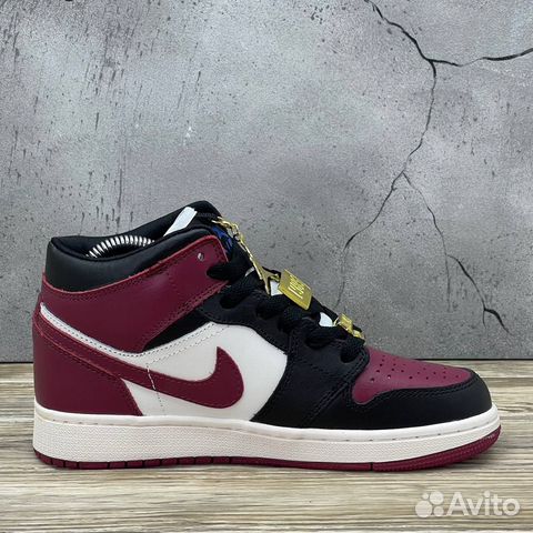 Кроссовки Nike Air Jordan 1 Mid Размеры 36-45