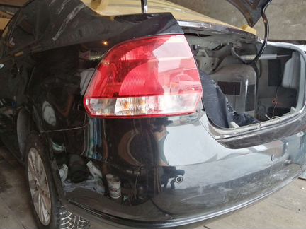 Задний бампер на volkswagen polo