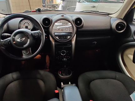 MINI Cooper Countryman, 2012