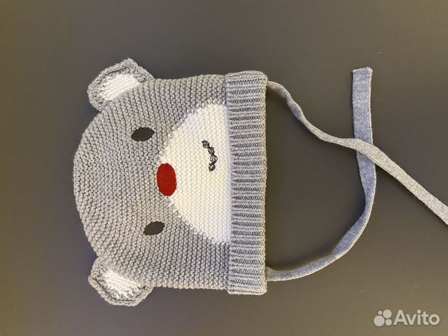 Шапочка вязаная новая на новорожденного