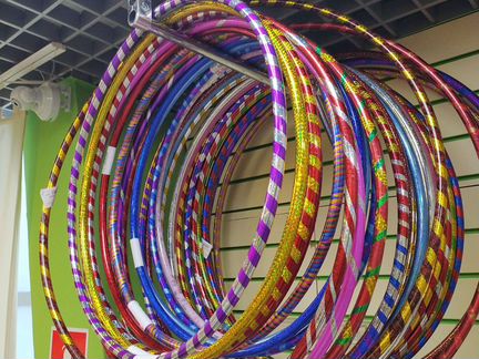 Обручи гимнастические