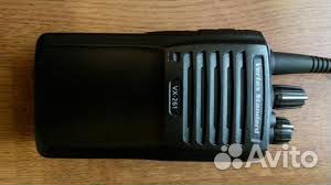 Ручная (носимая) радиостанция Vertex и Motorola