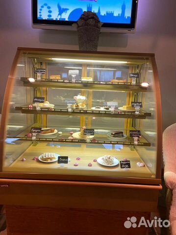 Витрина десертная Юнис