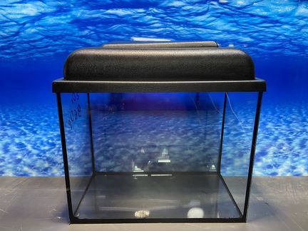 Аквариум20 литров с крышкой