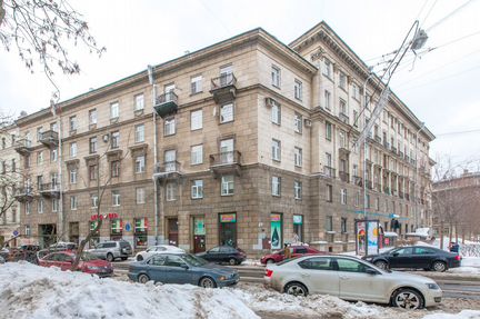 9-к. квартира, 283 м², 4/6 эт.