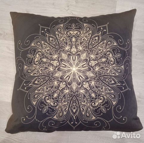 Декоративные подушки