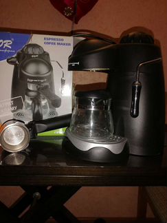 Кофеварка капельная новая