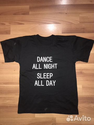 Футболка новая