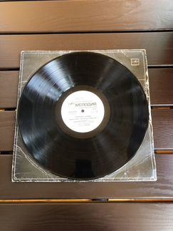 Пластинка виниловая