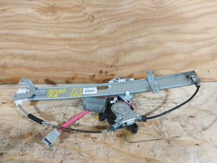 Стеклоподъемник передний правый Honda Fit GD1 L13A