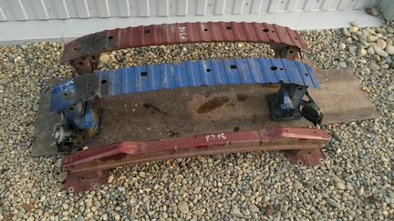 Усилитель переднего бампера Мазда 3