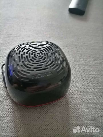 Портативная проводная колонка Nokia