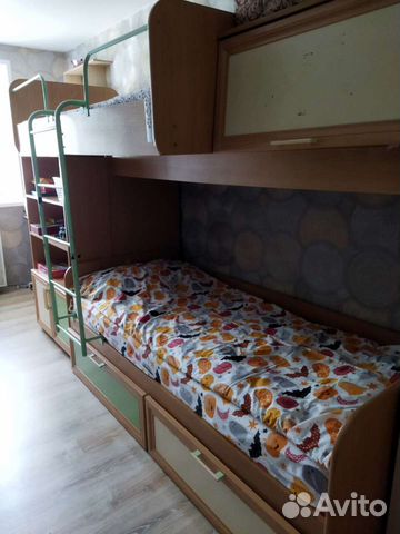 Детская двухъярусная кровать с матрасами
