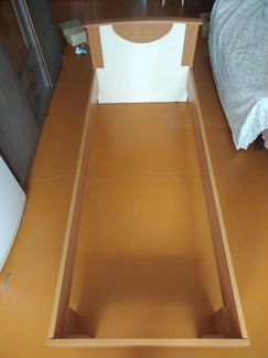 Кровать односпальная бу