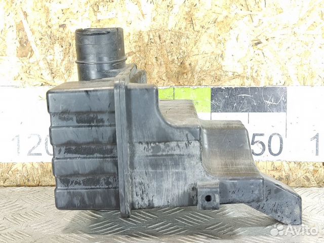 Резонатор воздушного фильтра Suzuki Liana 2001-200