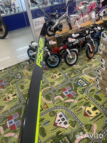 Беговые лыжи юниорские классика Fischer, Atomic