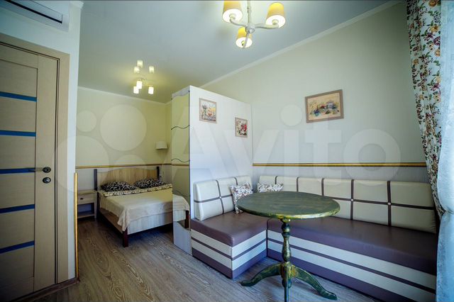 Таунхаус 18 м² на участке 2 сот.