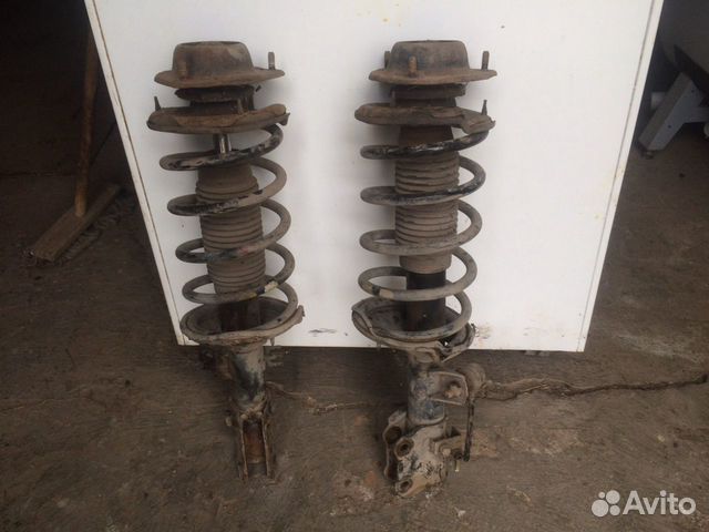 Стойки передние Hyundai getz