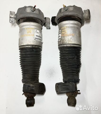 Пневмостойка задняя Volkswagen Tuareg 4.2