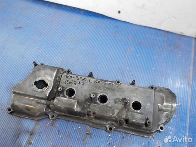 Клапанная крышка Lexus RX