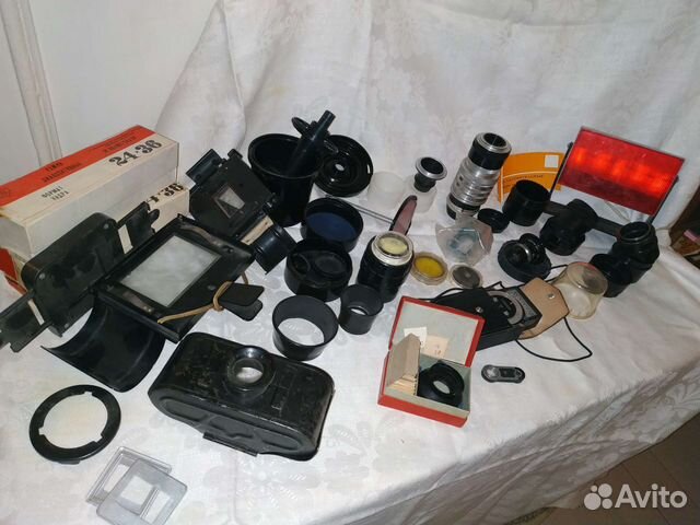 Фотоувеличители и фотопринадлежности