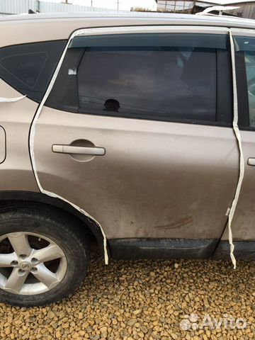 Задняя правая дверь Nissan Qashqai