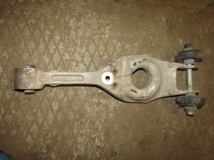 Рычаг задний нижний правый i40 2011