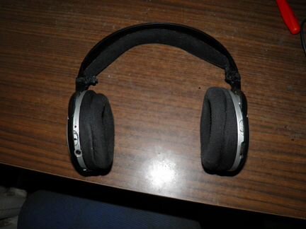 Беспроводные наушники Philips SHC5100(wireless FM)