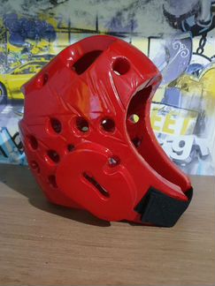 Шлем и перчатки