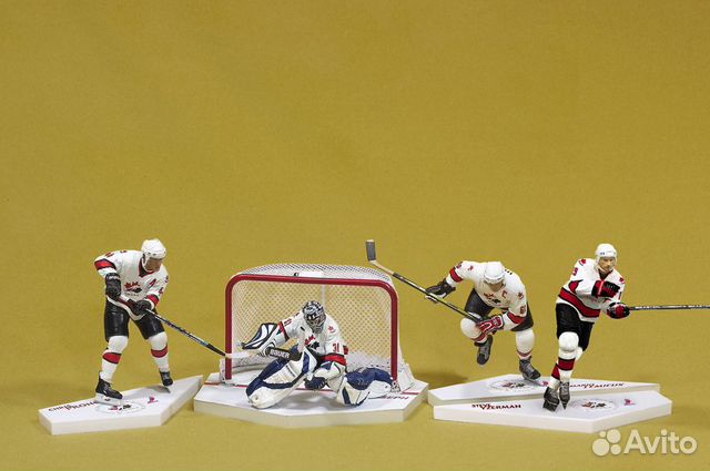 Фигурки хоккеистов нхл mcfarlane