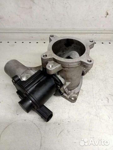 Клапан егр VW TransporterT5 2.5 AXD BNZ 076131501A