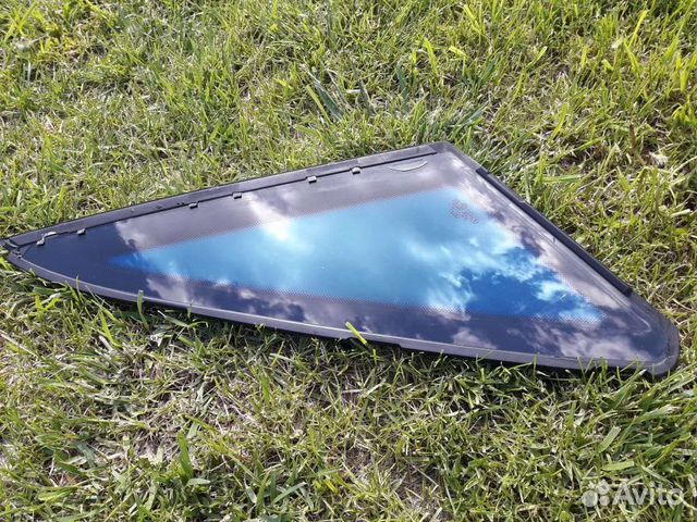 Форточка правая Audi A8 D2