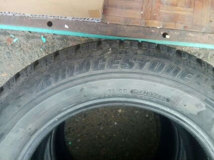 Bridgestone Blizzak RFT 20.5/60 R15 91S